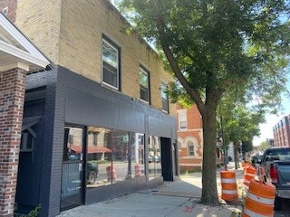 Building Photo - 189 Main St