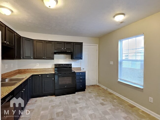 Foto del edificio - 3742 Caroline Ave