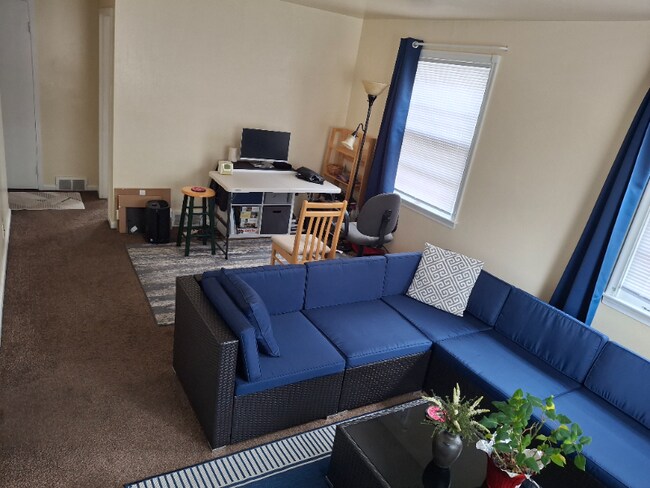 Foto del edificio - 8317 W Dana St