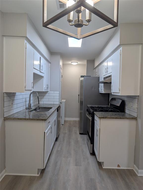 Building Photo - 5102 Par Cove