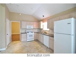 Foto del edificio - 3511 Vienna Dr. - Edelweiss Estates