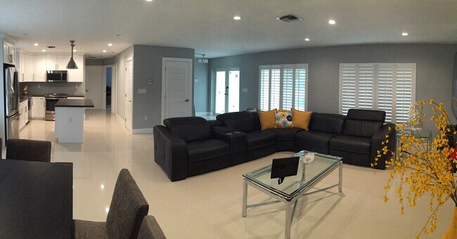 Foto del edificio - 4865 SW 94th Ave