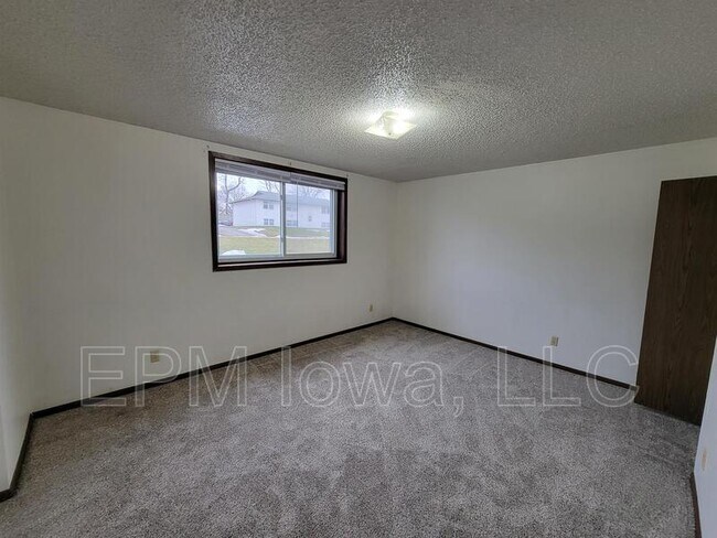 Foto del edificio - 1211 Langley Rd