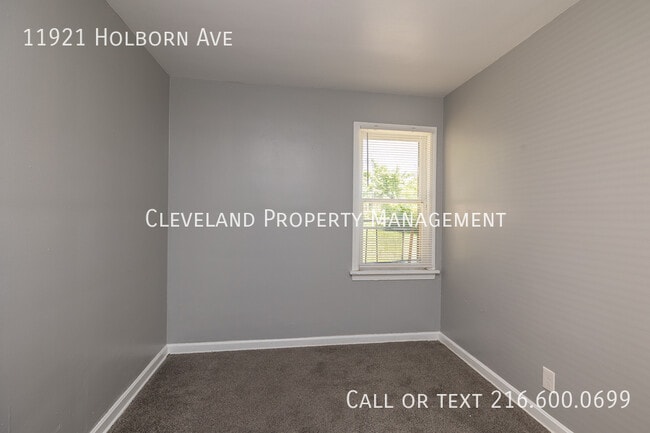 Building Photo - 11921 Holborn Ave