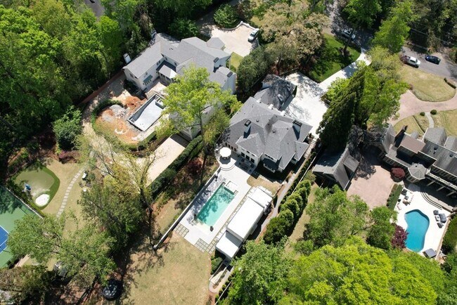 Foto del edificio - 105 Blackland Dr NW