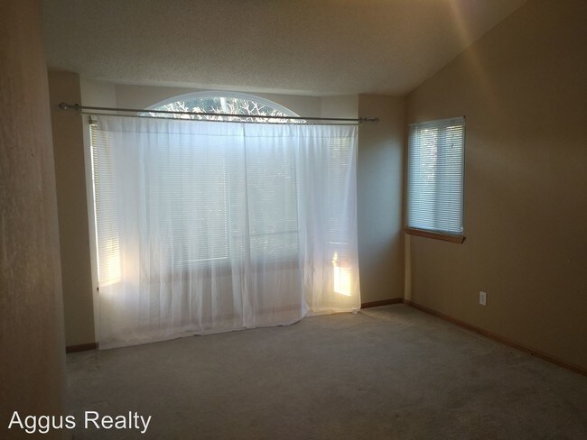 Building Photo - 4 br, 3 bath House - 11271 W. 66th Place