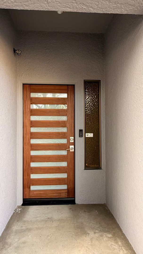 Foto del edificio - 3Bed/2.5Ba Tri-Level Home with Views, Solar, and Private Yard – Glen Park