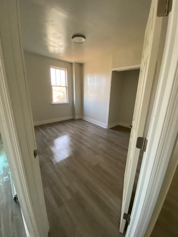 709 Carothers Ave Unit 1, Carnegie, Pa 15106 - Room For Rent In 