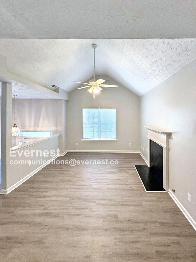 Building Photo - 305 Renee Dawn Ct