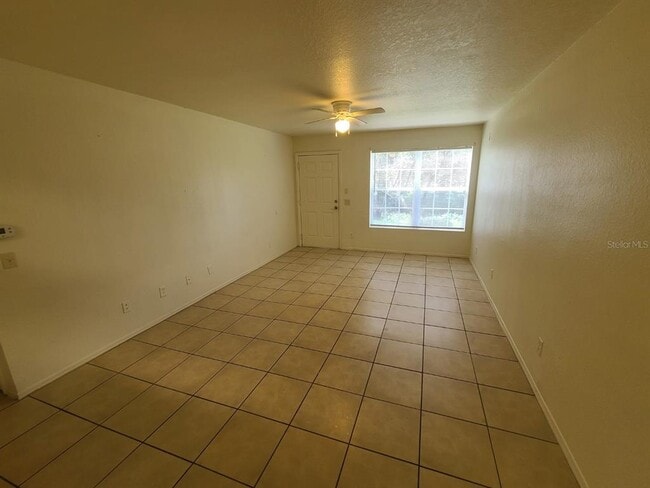 Foto del edificio - 36106 Lake Chase Blvd