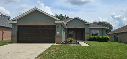 Building Photo - 4085 SW 49th Ave