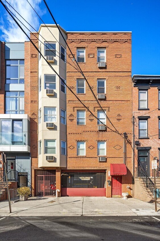 Foto principal - 318 Park Ave