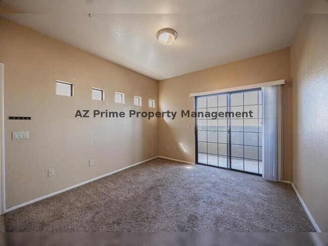 Foto del edificio - 3434 E Baseline Rd