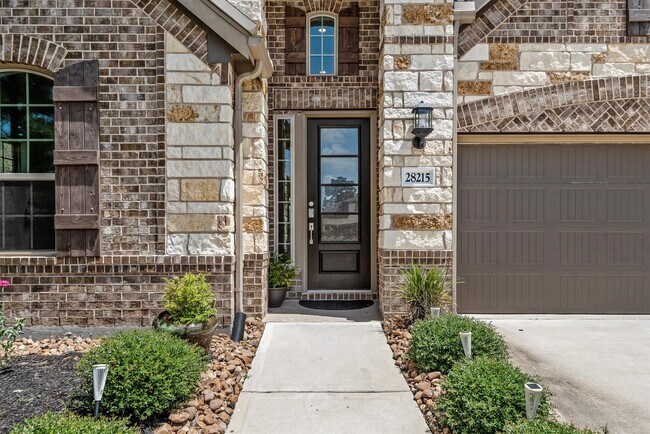 Building Photo - 28215 Whitmore Bend Dr