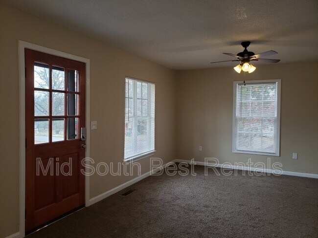 Foto del edificio - 2503 S Pine St
