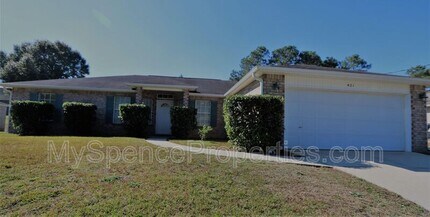 Building Photo - 421 Hatchee Dr