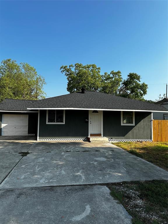 10401 S La Crosse St, Houston, TX 77029 House Rental in Houston, TX