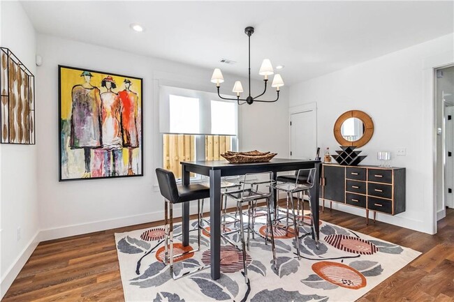 Foto del edificio - 342 Fletcher Ave