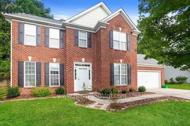 Building Photo - Available Now!! *** $0 APPLICATION FEE***