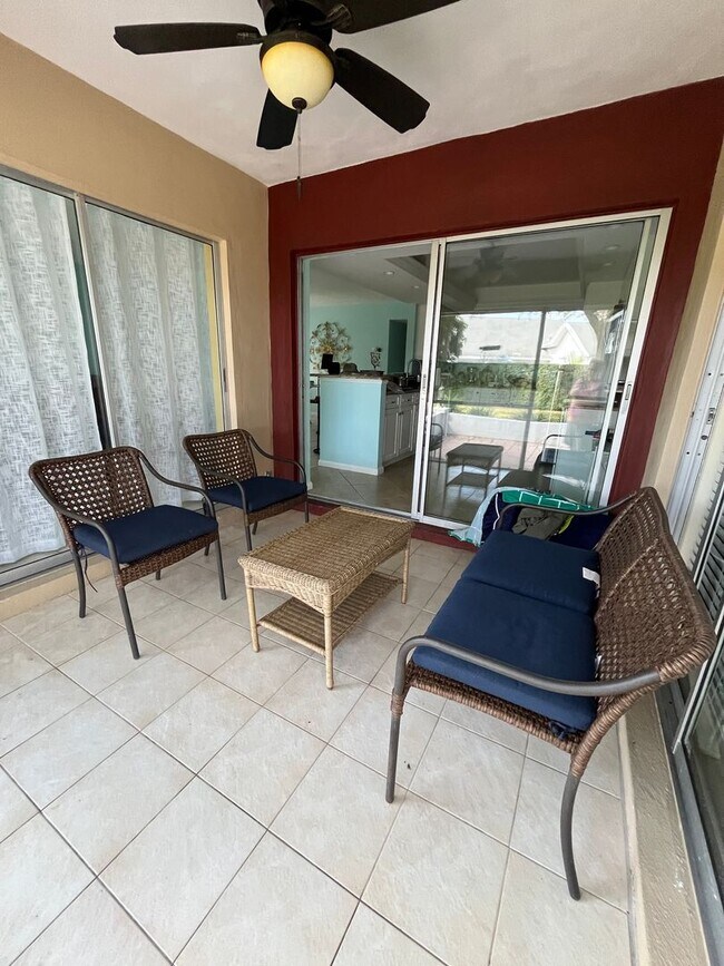 Building Photo - ** 2/2 FIRST FLOOR UNIT ** DELNOR-WIGGINS STATE PARK AND BEACH ** STEPS AWAY FROM POOL ** SEASONA...
