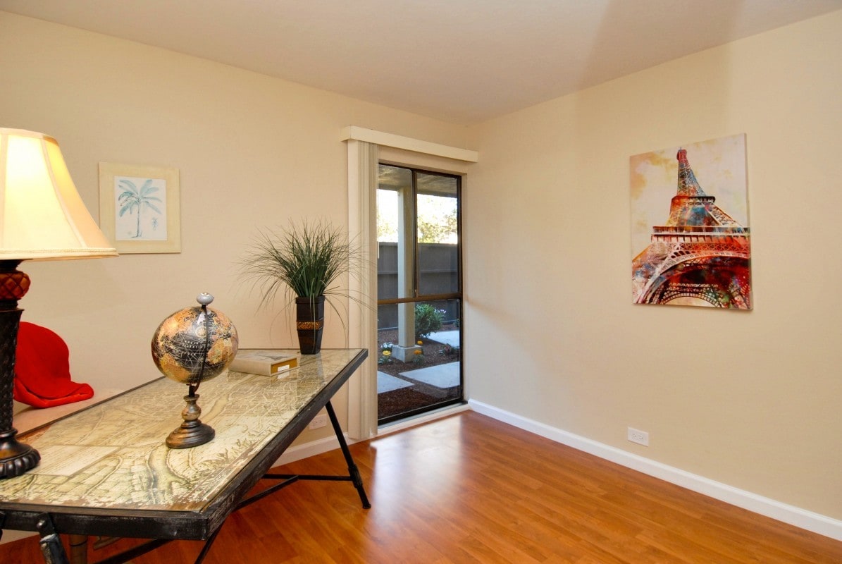 bedroom 2 - 2106 Admiralty Ln