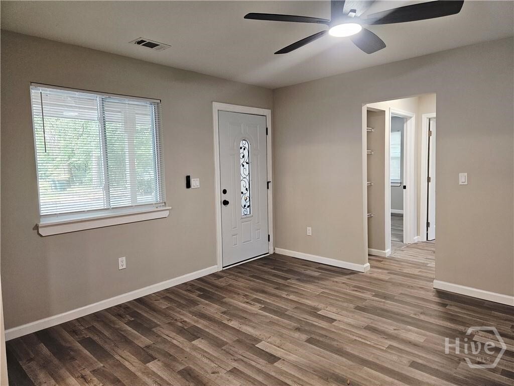 Building Photo - 2510 Florida Ave