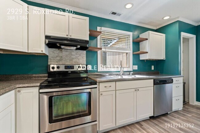 Foto del edificio - 2929 S Roxboro St