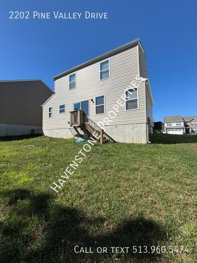 Foto del edificio - 2202 Pine Valley Dr