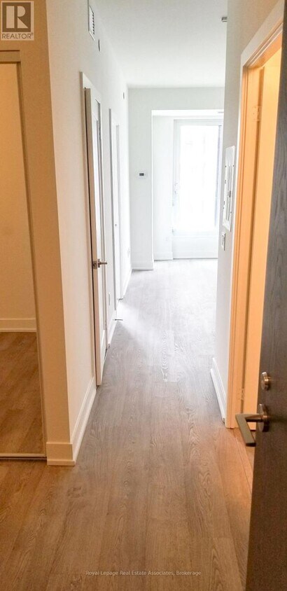 Photo principale - 9 Mabelle Ave