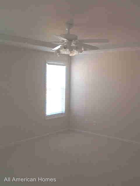 Building Photo - 485 Arlington Dr