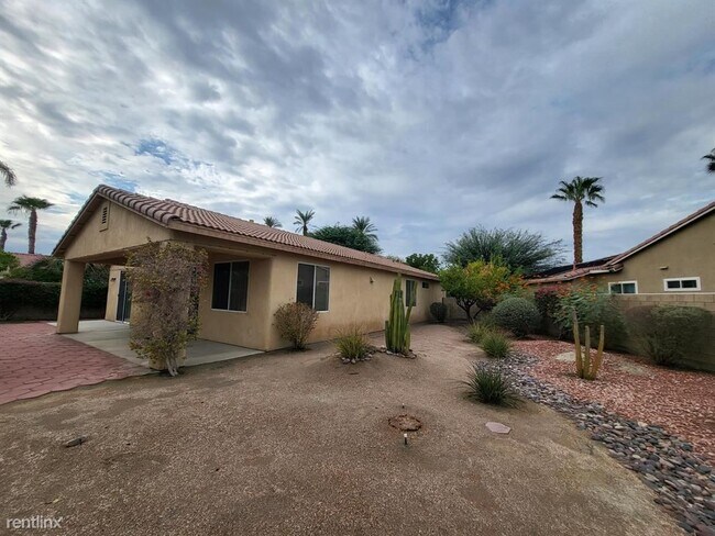 Foto del edificio - 2 br, 2 bath House - 69981 Paloma del Sur