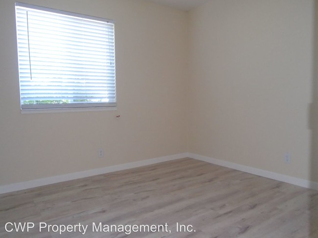 Building Photo - 10900 MacArthur Blvd