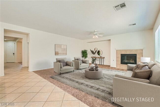 Foto del edificio - 6732 Kyle Stewart Ct