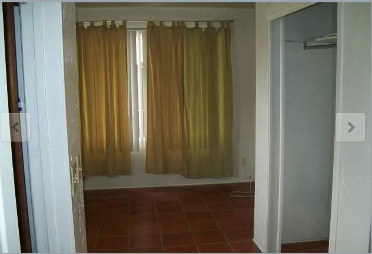 Foto del edificio - 1320 S Ash Ave