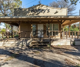 Building Photo - 113 County Rd 1604