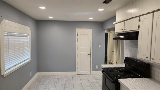 Building Photo - 5505 Sun Valley Dr