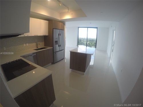 Foto del edificio - 5300 NW 85th Ave