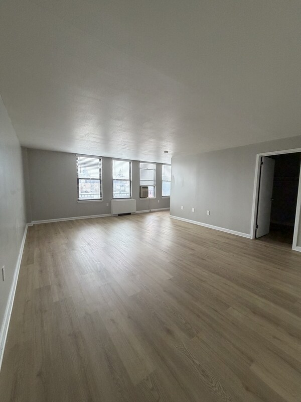 Foto del edificio - 967 Asylum Ave