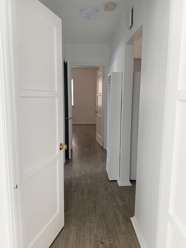 Foto del edificio - 5308 Knowlton St