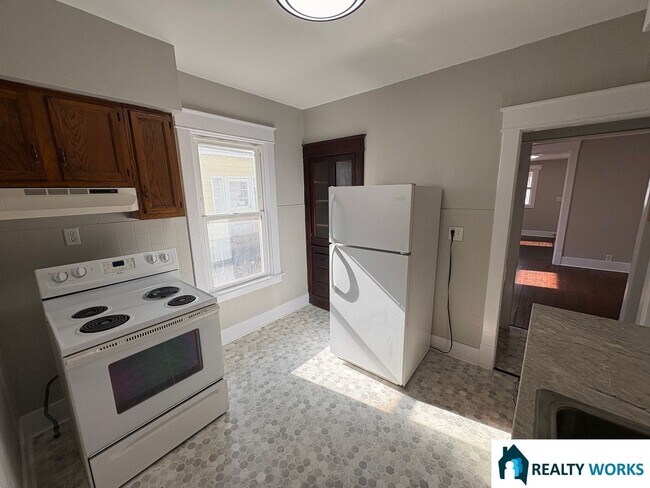 Foto del edificio - 3 Bedroom Home Close to Campus!