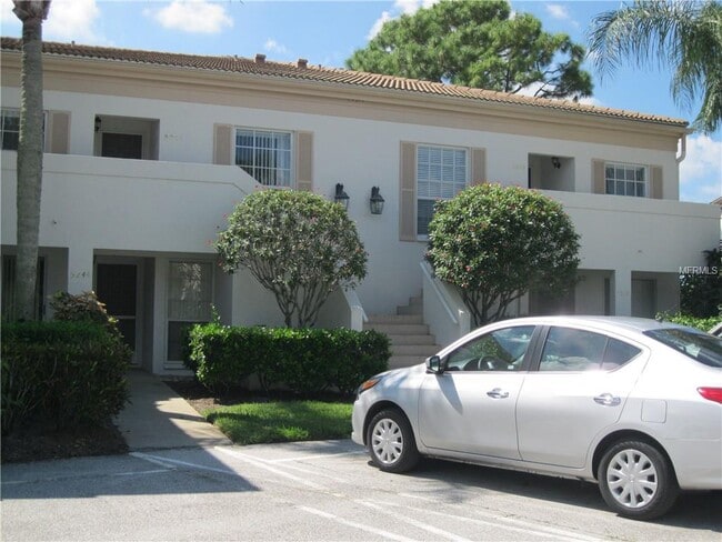 Building Photo - 5242 Wedgewood Ln