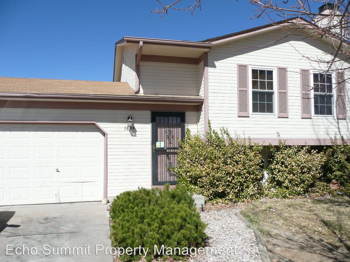 Primary Photo - 1839 S Flanders Way