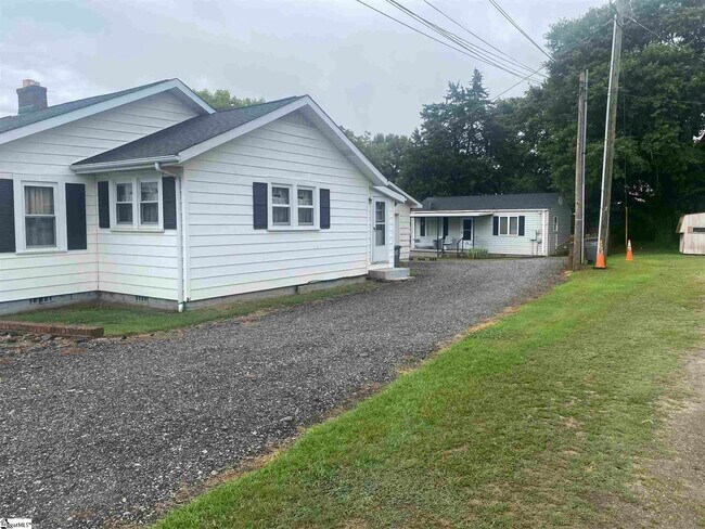 Building Photo - 29 E Welcome Rd