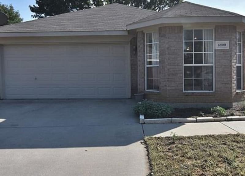 Photo - 6800 Beaty St (Fort Worth, TX)