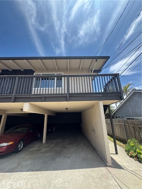 Foto del edificio - 104 Avenida San Dimas