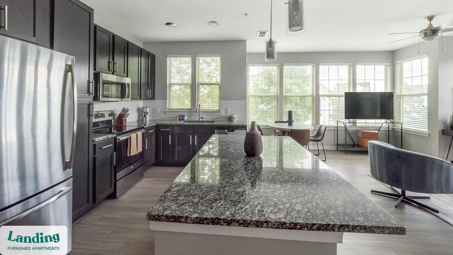 Building Photo - 115 Great Lawn Dr