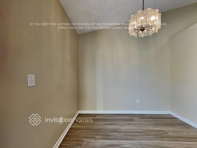 Building Photo - 7817 Chaperon Ct