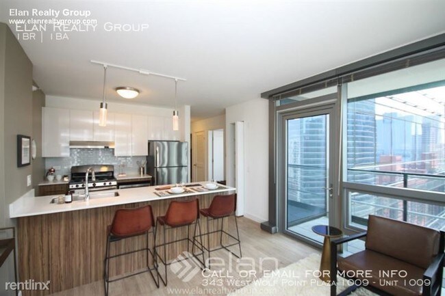 Foto del edificio - 343 West Wolf Point Plaza 1009