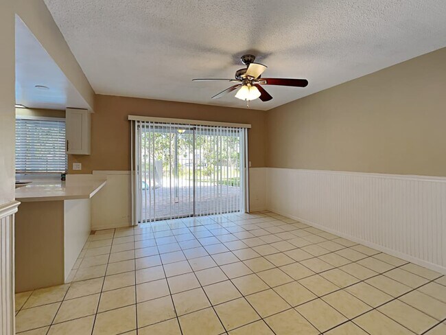 Foto del edificio - 7001 NW 11th Pl