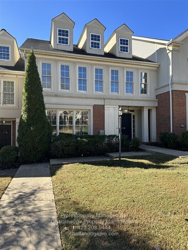 Foto del edificio - 7420 Hamilton Run Dr